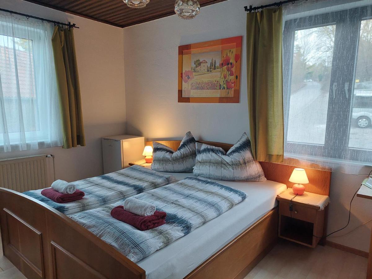 Pension Welserhof Wilfersdorf  Eksteriør billede