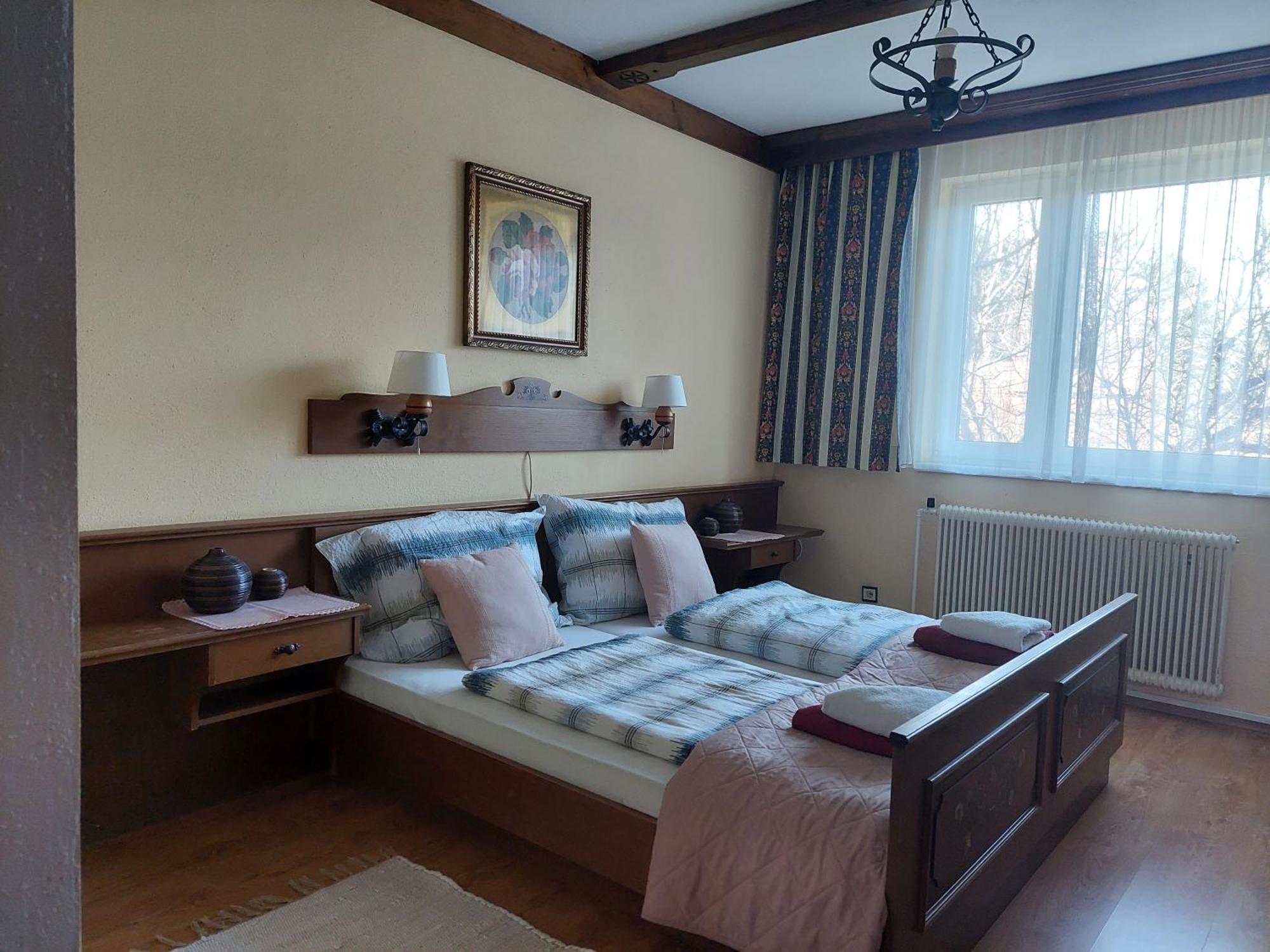 Pension Welserhof Wilfersdorf  Eksteriør billede