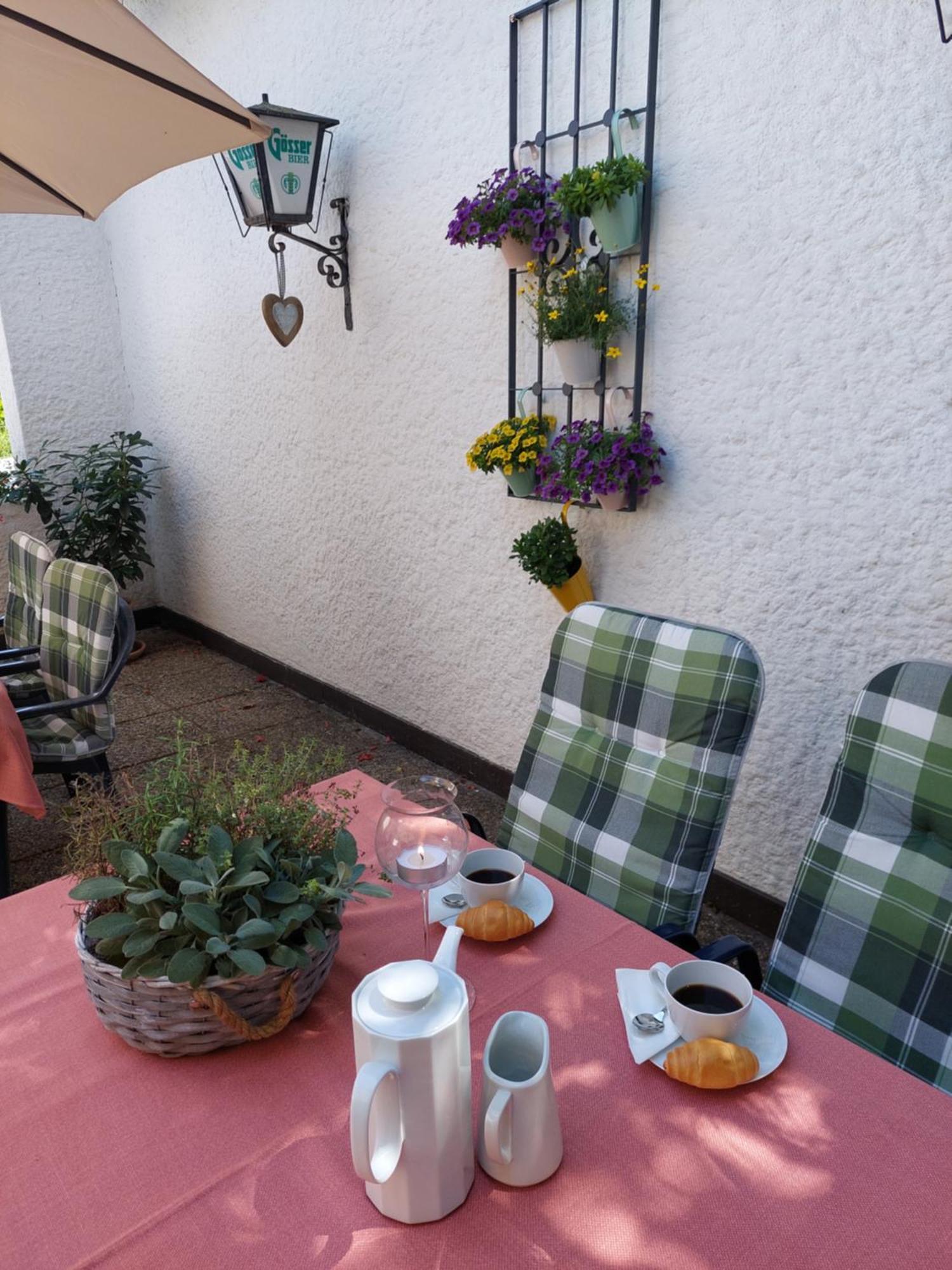 Pension Welserhof Wilfersdorf  Eksteriør billede